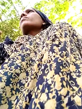 Snapshot of Cutsedi3 chatting on November 26, 2025, 10:04 am Cutsedi3 online show from November 26, 2025, 10:04 am