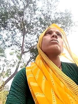 Snapshot of Cutsedi3 chatting on October 23, 2025, 11:31 am Cutsedi3 online show from October 23, 2025, 11:31 am