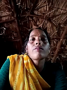 Snapshot of Cutsedi3 chatting on October 18, 2025, 11:34 am Cutsedi3 online show from October 18, 2025, 11:34 am