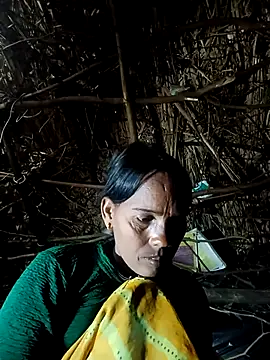 Snapshot of Cutsedi3 chatting on October 22, 2025, 11:25 pm Cutsedi3 online show from October 22, 2025, 11:25 pm