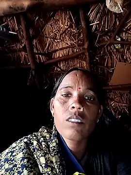 Snapshot of Cutsedi3 chatting on October 26, 2025, 10:37 am Cutsedi3 online show from October 26, 2025, 10:37 am