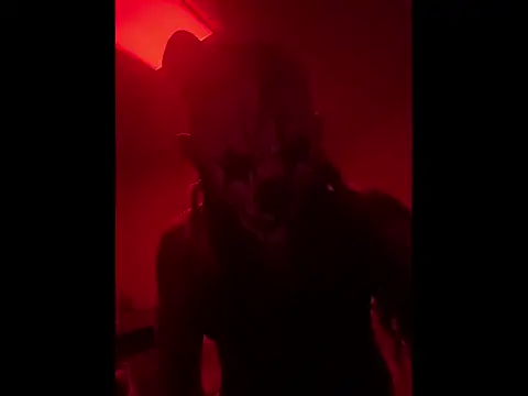 Snapshot of luziaaa92 chatting on October 31, 2025, 7:10 pm luziaaa92 online show from October 31, 2025, 7:10 pm