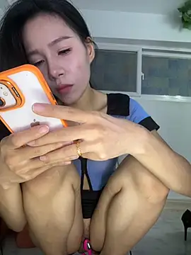 Mmo66 online show from October 18, 2025, 1:57 pm