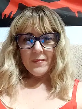 Amelialove42 online show from March 21, 2026, 6:23 pm