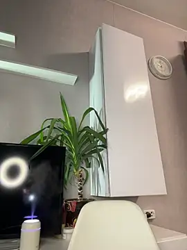 Snapshot of SwittieKendra chatting on November 8, 2025, 7:01 am SwittieKendra online show from November 8, 2025, 7:01 am