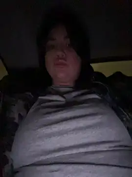 Snapshot of SwittieKendra chatting on November 23, 2025, 6:40 pm SwittieKendra online show from November 23, 2025, 6:40 pm