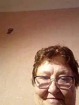 Katherine735 online show from May 10, 2026, 2:08 pm