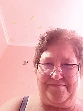 Katherine735 online show from May 22, 2026, 3:59 am