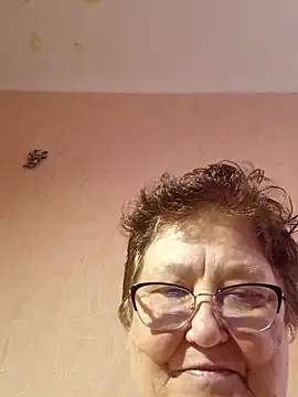 Katherine735 online show from May 15, 2026, 10:13 am
