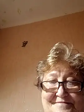 Katherine735 online show from November 11, 2025, 7:52 pm