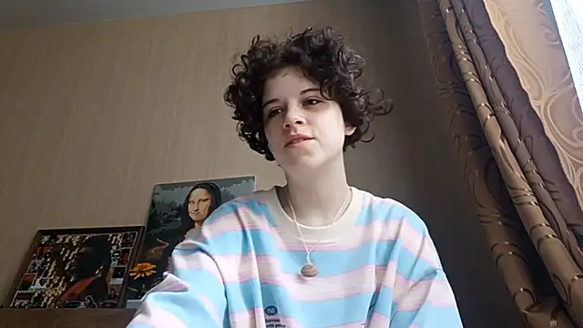 Snapshot of JesseniaHanney chatting on October 17, 2025, 8:06 am JesseniaHanney online show from October 17, 2025, 8:06 am