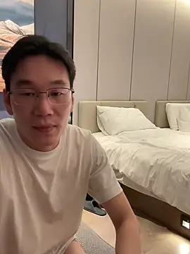 zhenzhen666 online show from November 9, 2025, 1:37 pm