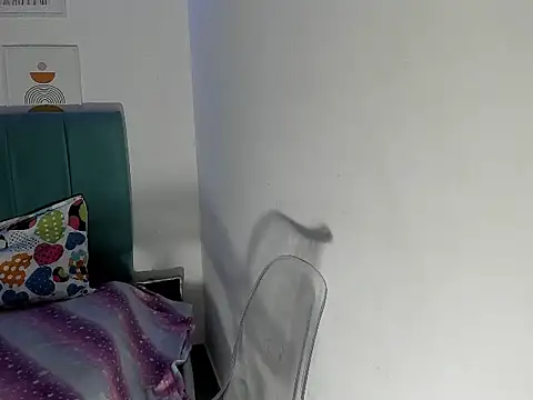 Dakota evans18 online show from November 10, 2025, 1:32 am