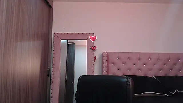 Snapshot of shukura_bsb chatting on March 11, 2026, 6:13 pm shukura bsb online show from March 11, 2026, 6:13 pm