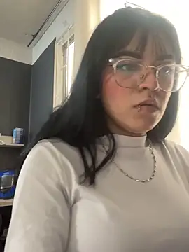 angie rousse  online show from October 11, 2025, 1:23 pm