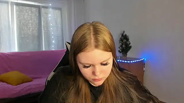 Musegirl online show from January 14, 2026, 9:02 am