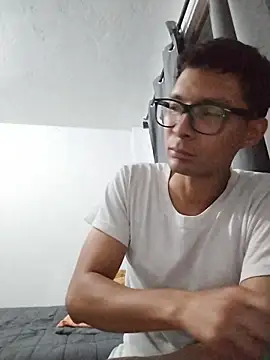 Snapshot of JonaTorres chatting on February 26, 2026, 6:57 am JonaTorres online show from February 26, 2026, 6:57 am