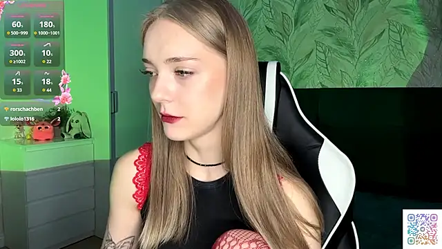 EvaPeace online show from November 20, 2025, 6:19 pm