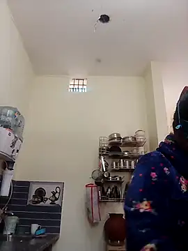 Snapshot of Honey-26 chatting on December 3, 2025, 7:30 am Honey-26 online show from December 3, 2025, 7:30 am