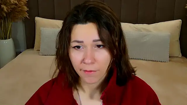 EdenSolis online show from February 16, 2026, 10:03 am