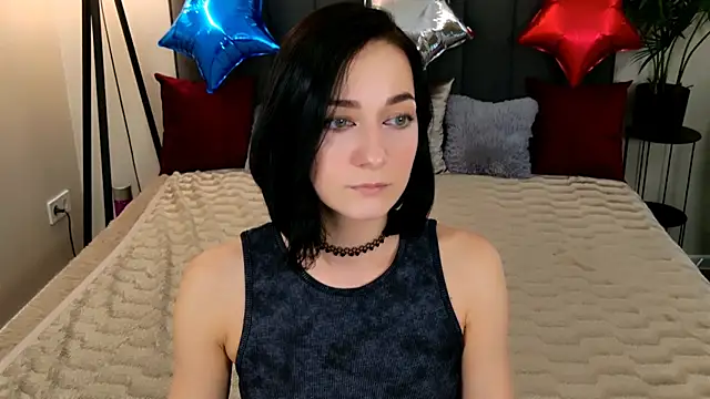 Snapshot of BaileeLynn chatting on July 4, 2026, 1:04 pm BaileeLynn online show from July 4, 2026, 1:04 pm