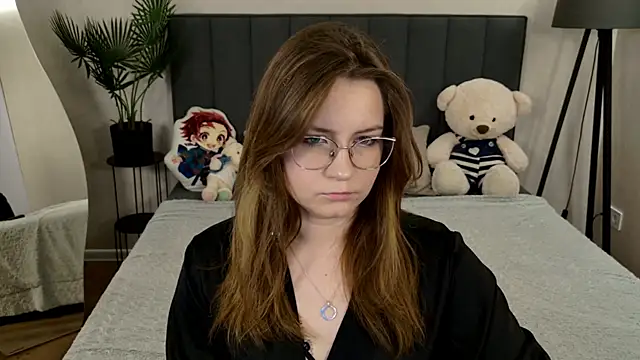 Snapshot of Briarx chatting on October 19, 2025, 6:21 pm Briarx online show from October 19, 2025, 6:21 pm