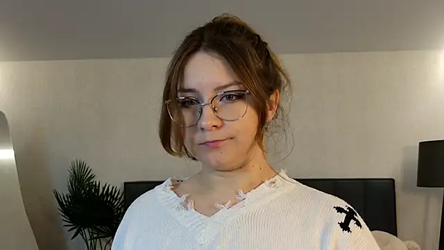 Snapshot of Briarx chatting on October 27, 2025, 8:54 pm Briarx online show from October 27, 2025, 8:54 pm