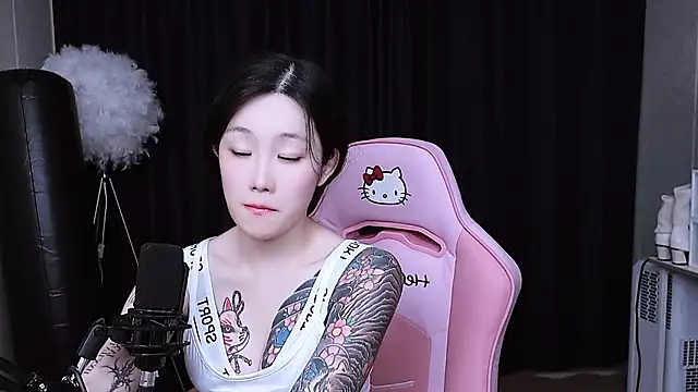 MISA 02 online show from October 30, 2025, 12:03 pm