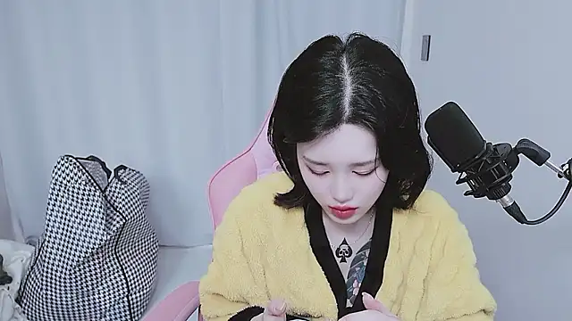 Snapshot of MISA_02 chatting on March 25, 2026, 11:58 pm MISA 02 online show from March 25, 2026, 11:58 pm