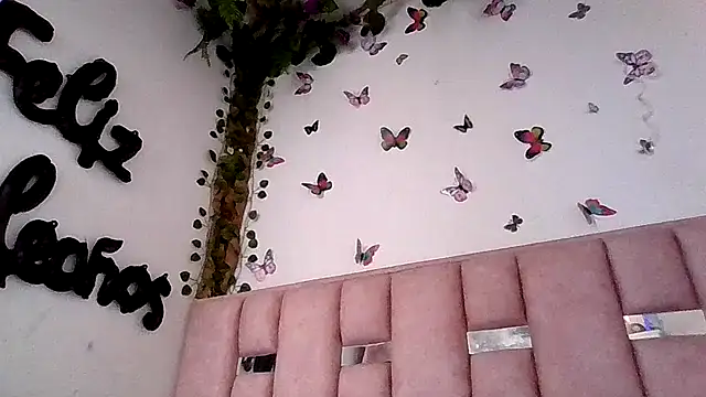 Snapshot of abby_moss_2 chatting on July 25, 2026, 3:51 pm abby moss 2 online show from July 25, 2026, 3:51 pm