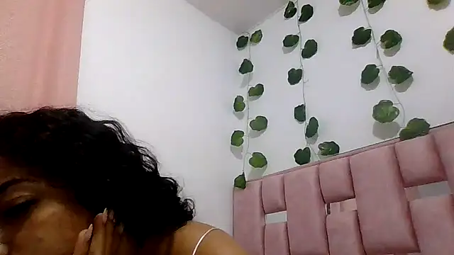 abby moss 2 online show from February 13, 2026, 12:27 pm