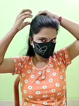 Snapshot of prema-khan chatting on November 17, 2025, 1:26 pm prema-khan online show from November 17, 2025, 1:26 pm