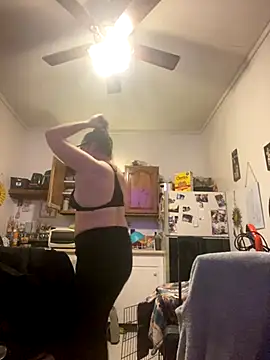 EdNEmSexyBlend online show from October 31, 2025, 11:44 pm