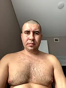 Snapshot of AronMode chatting on November 25, 2025, 10:48 am AronMode online show from November 25, 2025, 10:48 am