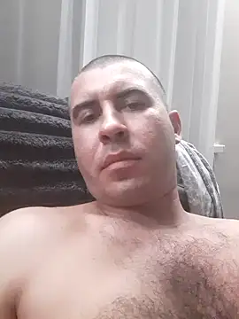 Snapshot of AronMode chatting on October 24, 2025, 3:33 pm AronMode online show from October 24, 2025, 3:33 pm