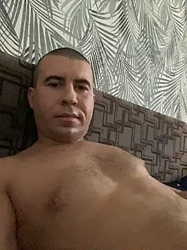 Snapshot of AronMode chatting on November 18, 2025, 5:22 am AronMode online show from November 18, 2025, 5:22 am