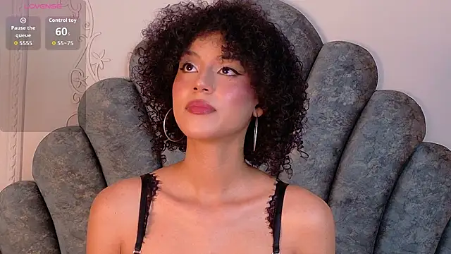 Snapshot of Lila-Rose chatting on October 18, 2025, 1:07 am Lila-Rose online show from October 18, 2025, 1:07 am