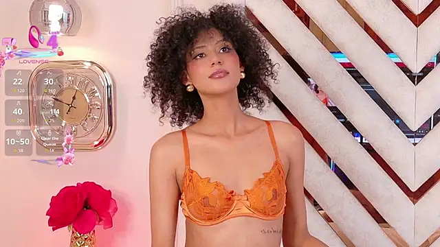 Snapshot of Lila-Rose chatting on December 2, 2025, 1:17 am Lila-Rose online show from December 2, 2025, 1:17 am