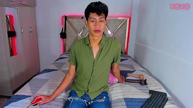 Jacovo2002 online show from October 16, 2025, 5:54 pm