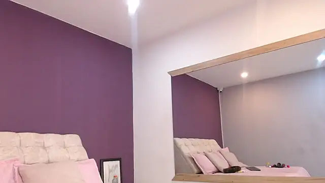 Snapshot of Valerii_Mariin chatting on November 24, 2025, 7:36 pm Valerii Mariin online show from November 24, 2025, 7:36 pm