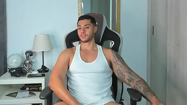 Snapshot of Ken_mailik1 chatting on November 20, 2025, 2:56 am Ken mailik1 online show from November 20, 2025, 2:56 am