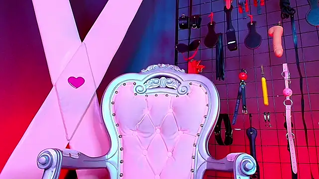 Snapshot of Bela_sophie_ chatting on October 18, 2025, 1:02 pm Bela sophie online show from October 18, 2025, 1:02 pm