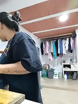 Snapshot of harper_ks chatting on November 19, 2025, 4:18 pm harper ks online show from November 19, 2025, 4:18 pm