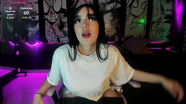 Snapshot of bubble__angel__ chatting on October 15, 2025, 11:29 am bubble angel online show from October 15, 2025, 11:29 am