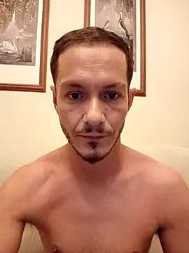 Snapshot of Graimito chatting on June 13, 2026, 3:43 pm Graimito online show from June 13, 2026, 3:43 pm