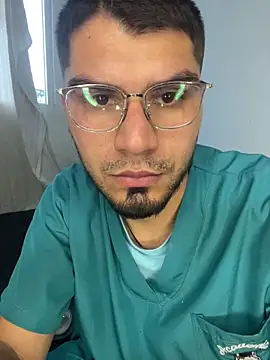 mirallesandbig online show from January 17, 2026, 10:57 pm