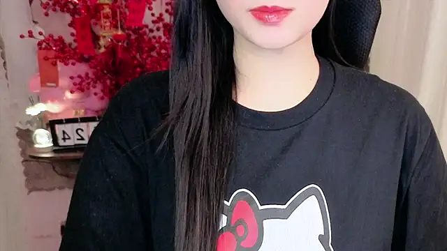 Snapshot of Xuka2594 chatting on February 24, 2026, 7:31 am Xuka2594 online show from February 24, 2026, 7:31 am