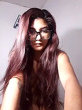 Snapshot of alisaram chatting on November 25, 2025, 12:33 am alisaram online show from November 25, 2025, 12:33 am