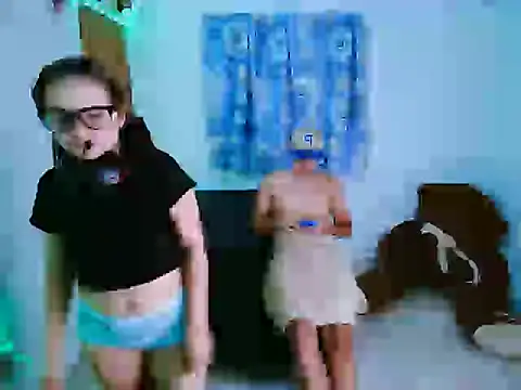 SweetRabbit29 online show from February 5, 2026, 4:19 am