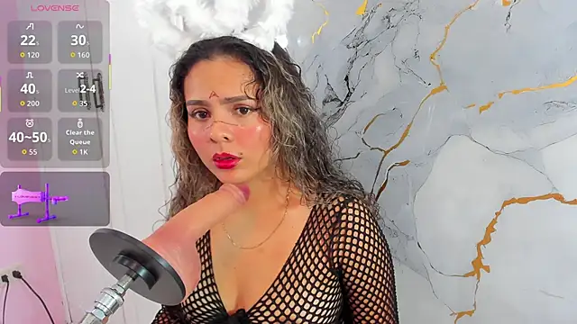 Snapshot of elizabeth_liones_ chatting on October 29, 2025, 3:49 am elizabeth liones online show from October 29, 2025, 3:49 am